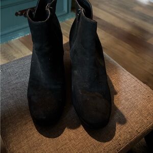 Elegant Black Ankle Boots